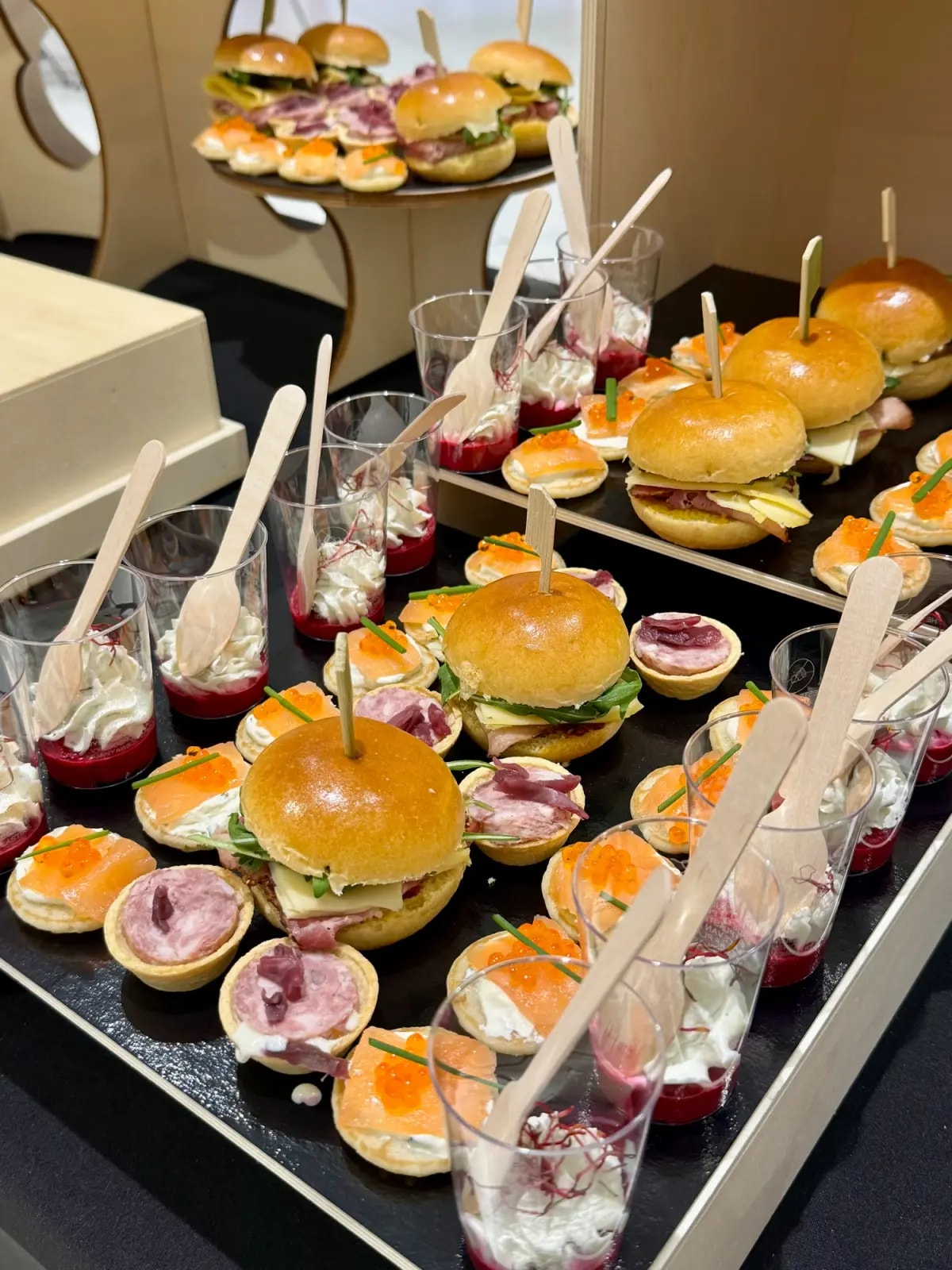 Buffet salé lors de la soirée du CPG83 à Toyota Fréjus